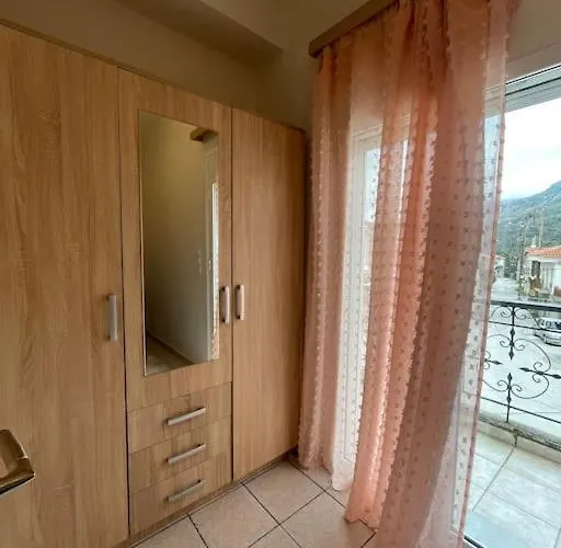 Сasa de vacaciones όμορφο στην κεντρική πλατεία του χωριού